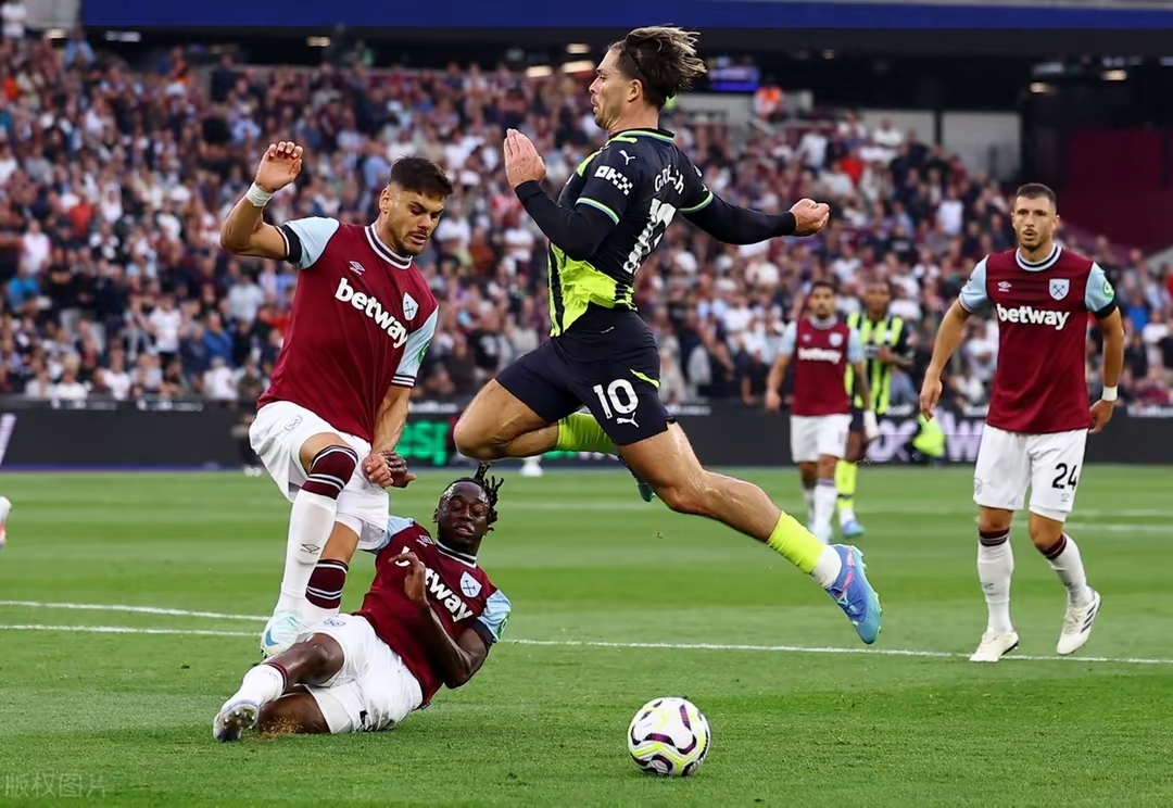 乌克兰鏖战巴萨，哈兰德扛起全队的简单介绍