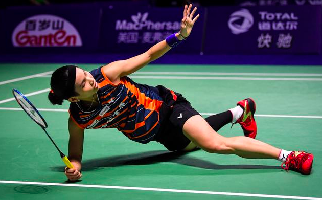 日本队碾压韩国队，戴资颖扛起全队