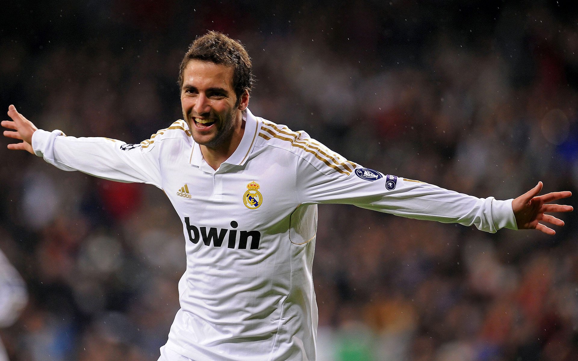 不只是进球！凯恩数据全面爆炸，他如何扛起英格兰的战术革命？