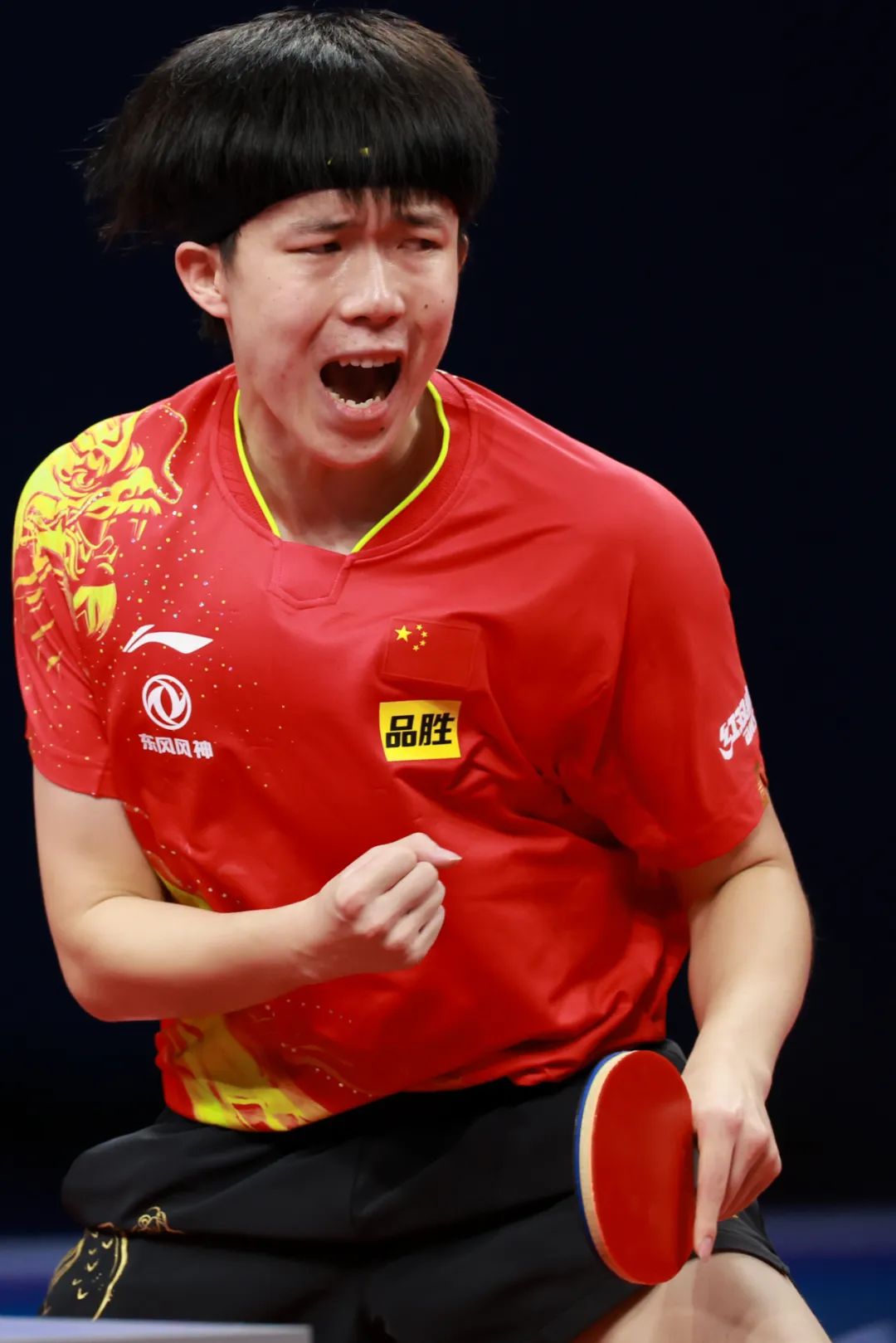 中国队力克法国队，李梓嘉刷新纪录