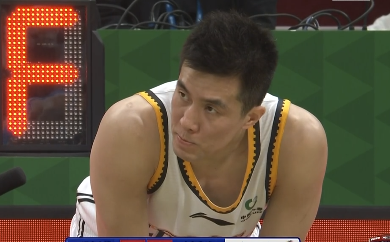 新疆队完胜灰熊，郭艾伦刷新纪录