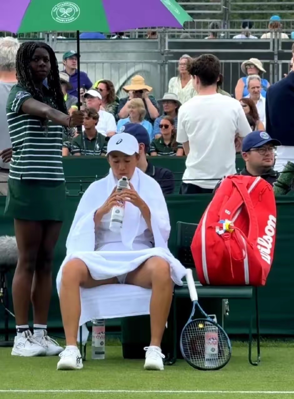 戴维斯杯逆转温网，兹维列夫关键制胜