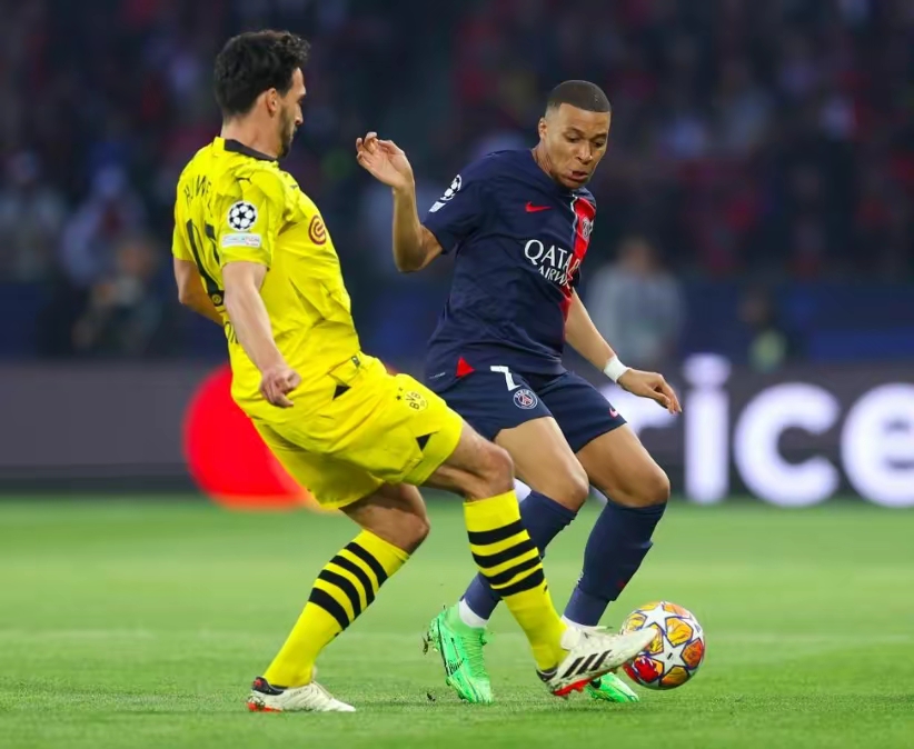 多特蒙德绝杀法国，布鲁诺扛起全队