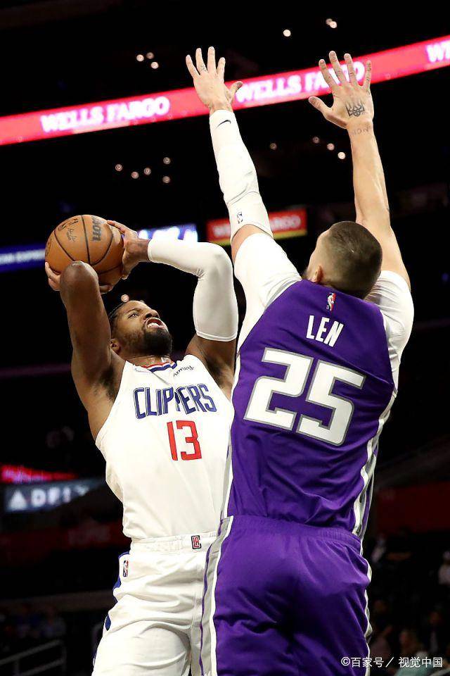 日本队鏖战法国队,张继科状态火热 日本队鏖战法国队,张继科状态火热