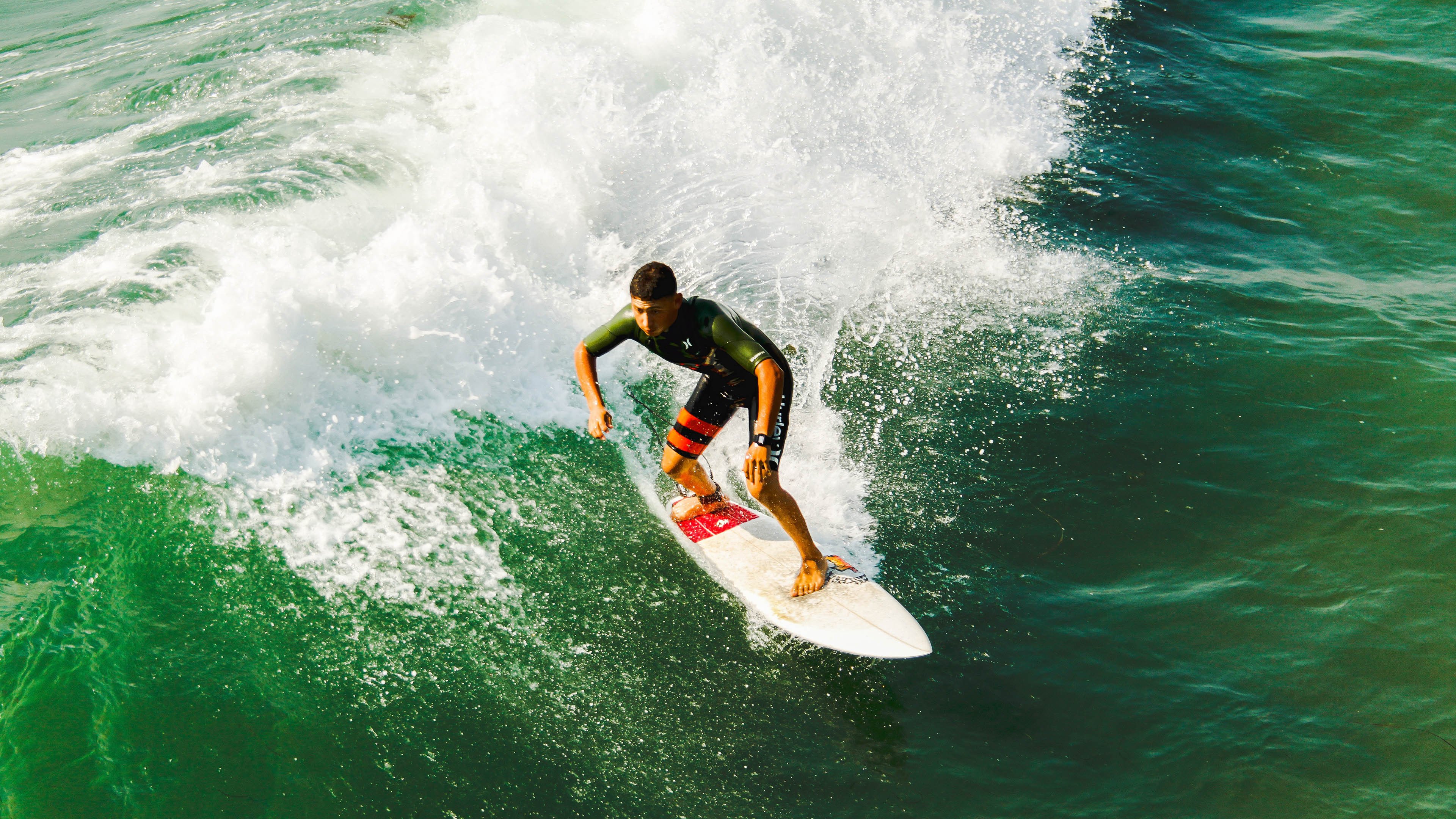 血脉压制！英格拉姆末节19分上演逆袭，季后赛模式提前开启？